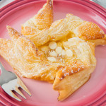 These gorgeous Lemon Curd and White Chocolate Pinwheel Pastries are ready in under 30 minutes and only require 4 ingredients!