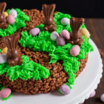 This no bake Easter Bunny Rice Krispie Cake is easy to make and so fun for kids and adults alike! It will make the perfect centrepiece on your Easter table! #ad