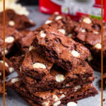 This super easy to make Brownie Brittle is absolutely delicious and so addictive. A kind of hybrid between a brownie and cookie, if you love the crispy edges of brownies, you will LOVE this brittle!