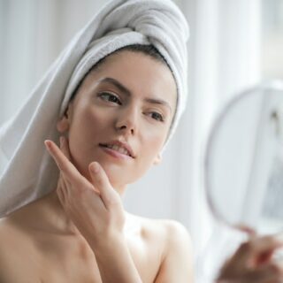 5 Unhealthy Skincare Habits to Avoid | Annie's Noms
